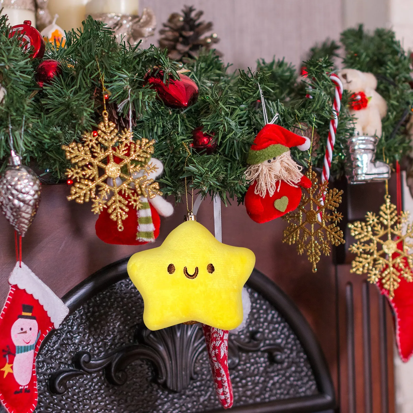 Adorable Star Plush Toy Keychain – Soft Yellow Kawaii Stuffed Star with Cute Smile for Kids, Bags, and Gifts