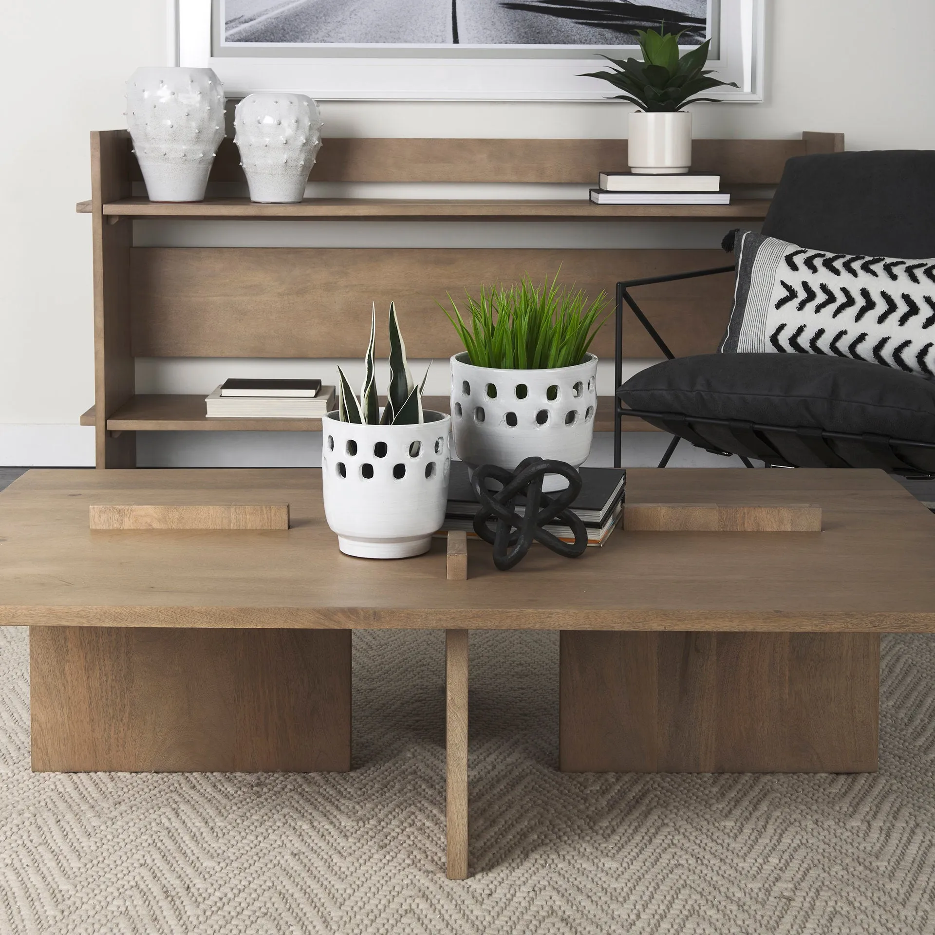 Aida Coffee Table – Contemporary Mango Wood Design with Unique Protruding Legs for Modern Spaces