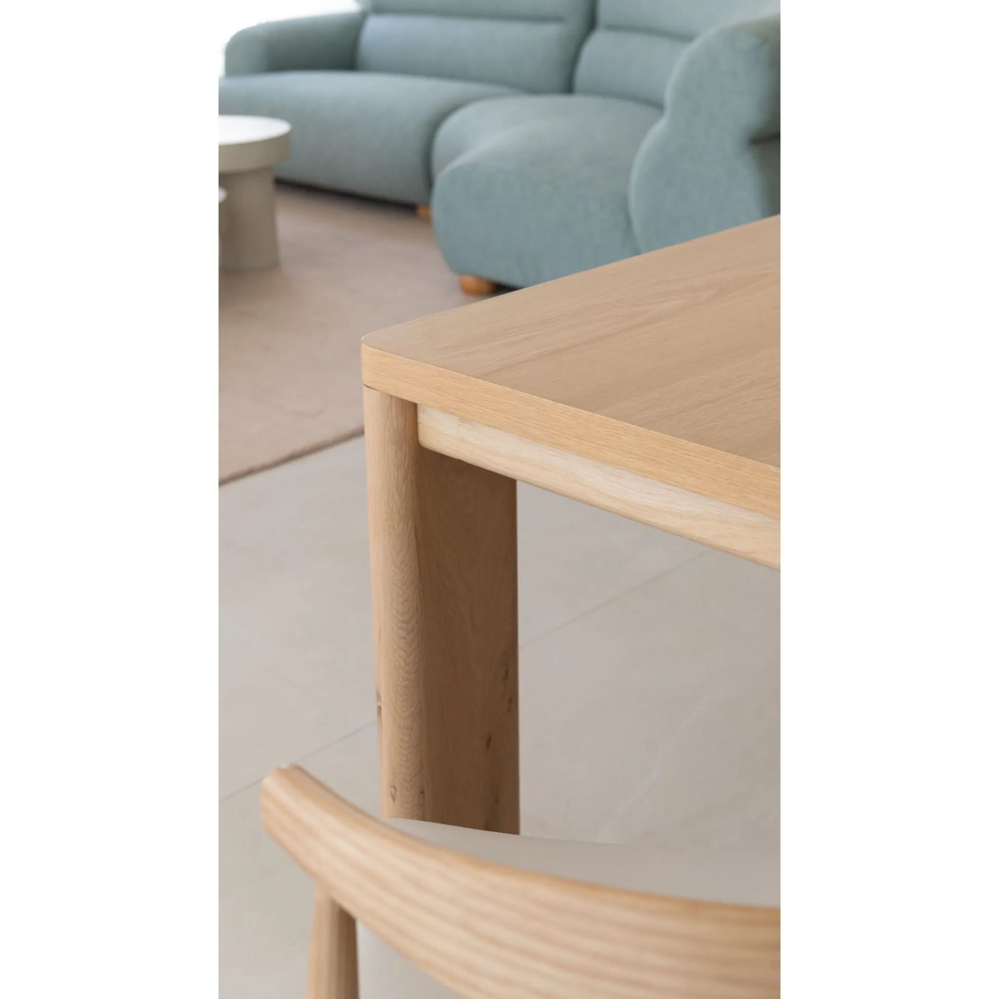 Granite Lane Shore Dining Table, Natural Oak