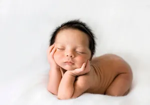 I Can Sleep Anywhere - Newborn Baby Cuteness