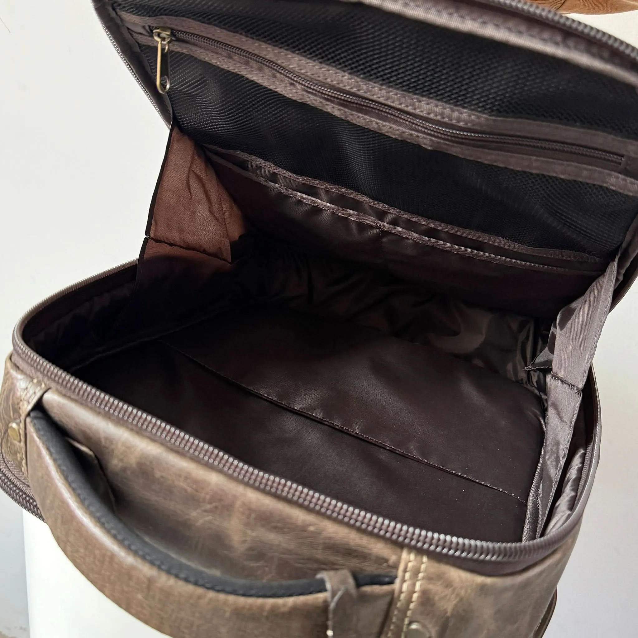 Leather Backpacks, Crazy Horse Full Grain Mens Leather Backpack