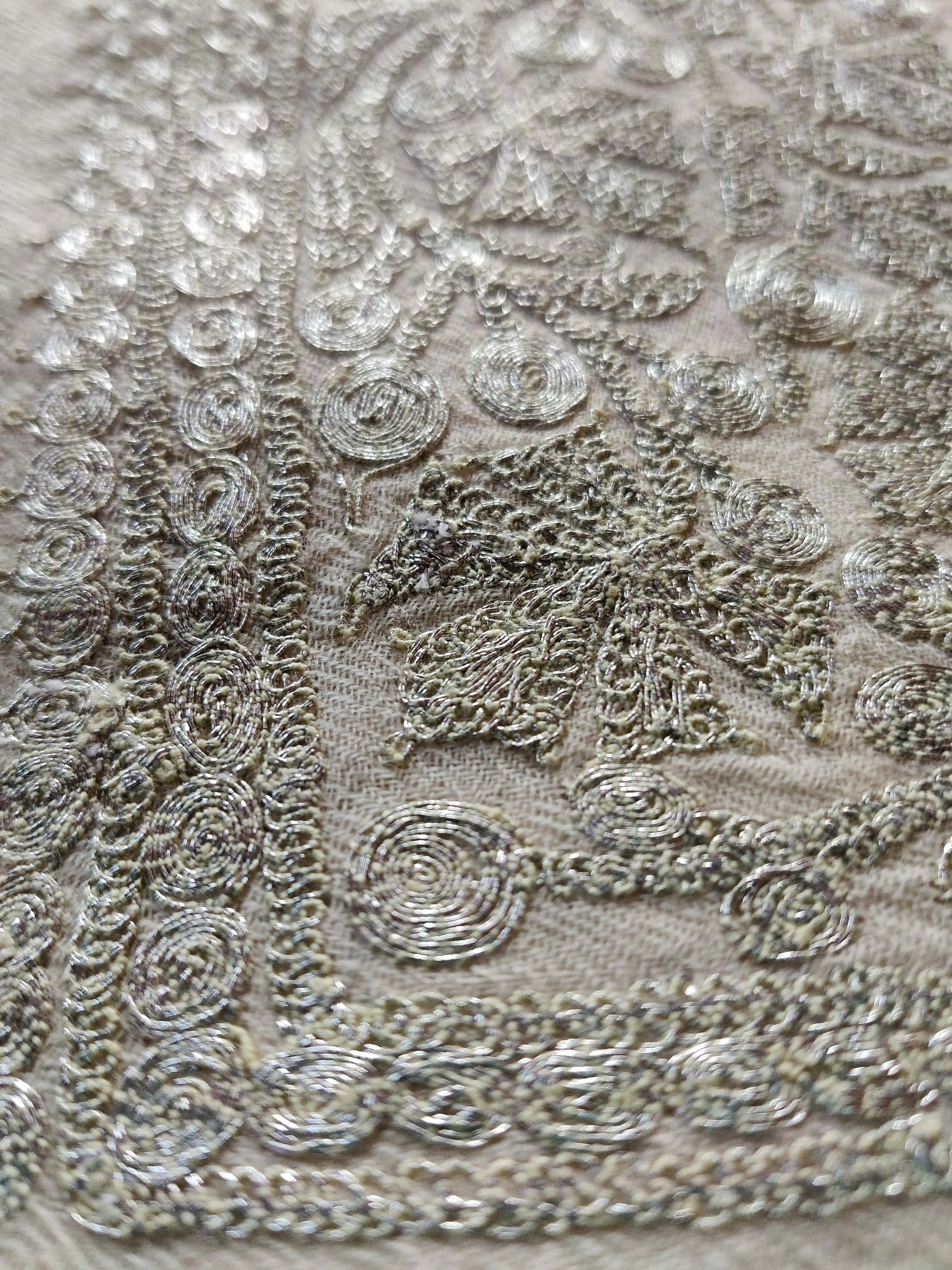 White Merino Wool Scarf with Tilla Embroidered Border